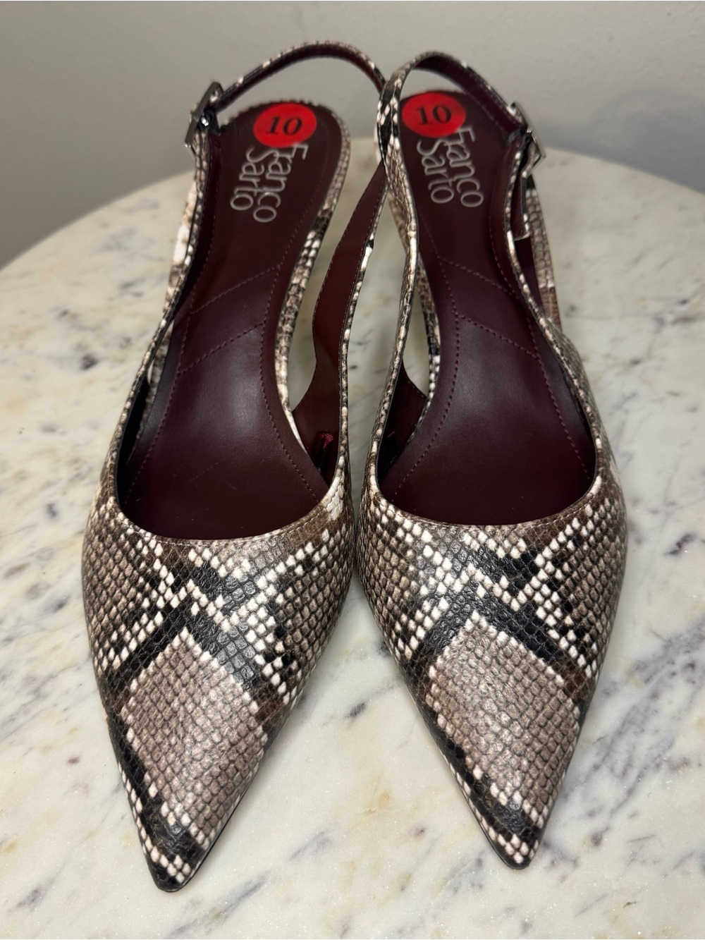 Franco Sarto Slingback Heels Size 10 M
Leather snakeskin shoes